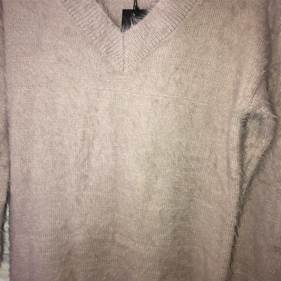 NWT NASTY GAL Mushroom Fluffy V-Neck Sweater Dress Size Small - Picture 5 of 9